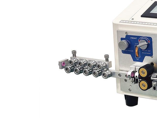 Automatic Wire Cutting and Stripping Machine