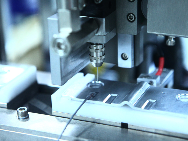 JM-228 Automatic Tube Inserting And Glue Dispensing Terminal Crimping Machine